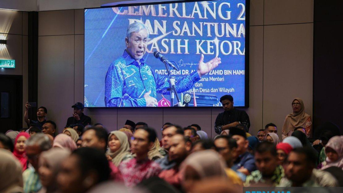 BN Campaign 'Thriving', Not Lacklustre, Says Zahid Ahead of Johor Polls