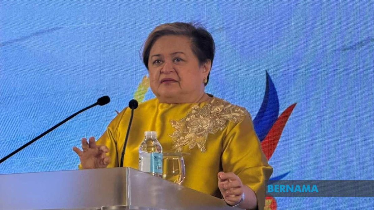 Philippines Pushes ASEAN to Fortify Maritime Security Amid Regional Tensions