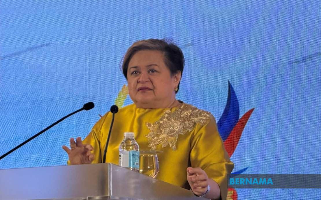 Philippines Pushes ASEAN to Fortify Maritime Security Amid Regional Tensions