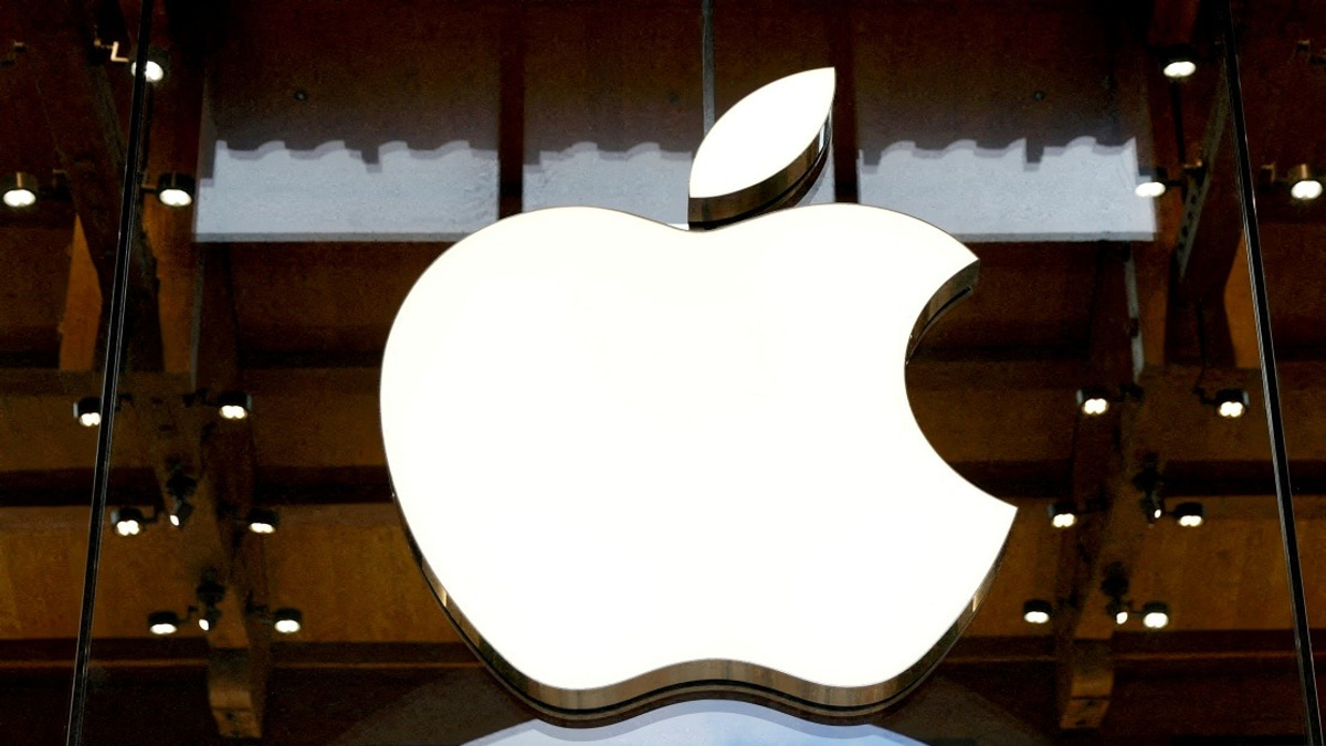 VK Takes Apple to Court Over App Store Removal