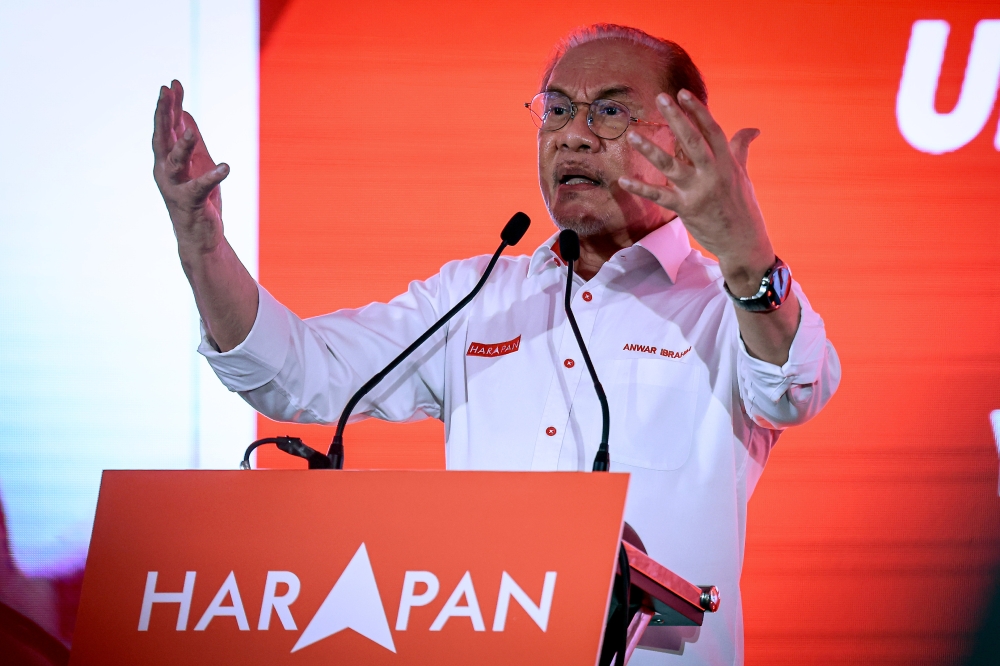 Anwar Ibrahim launches Negeri Sembilan campaign push to energise Pakatan momentum