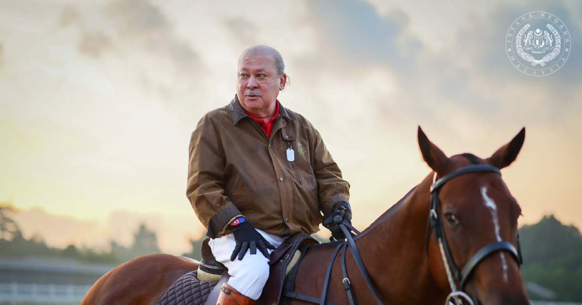 King Continues Daily Horse Riding Regimen at Royal Johor Polo Club