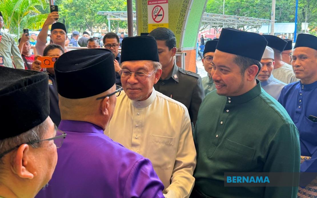 Azam Baki's NFCC Role Independent of MACC Tenure, PM Clarifies
