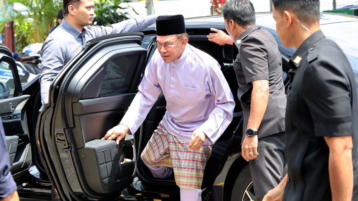 Anwar urges respectful campaign conduct ahead of Johor election