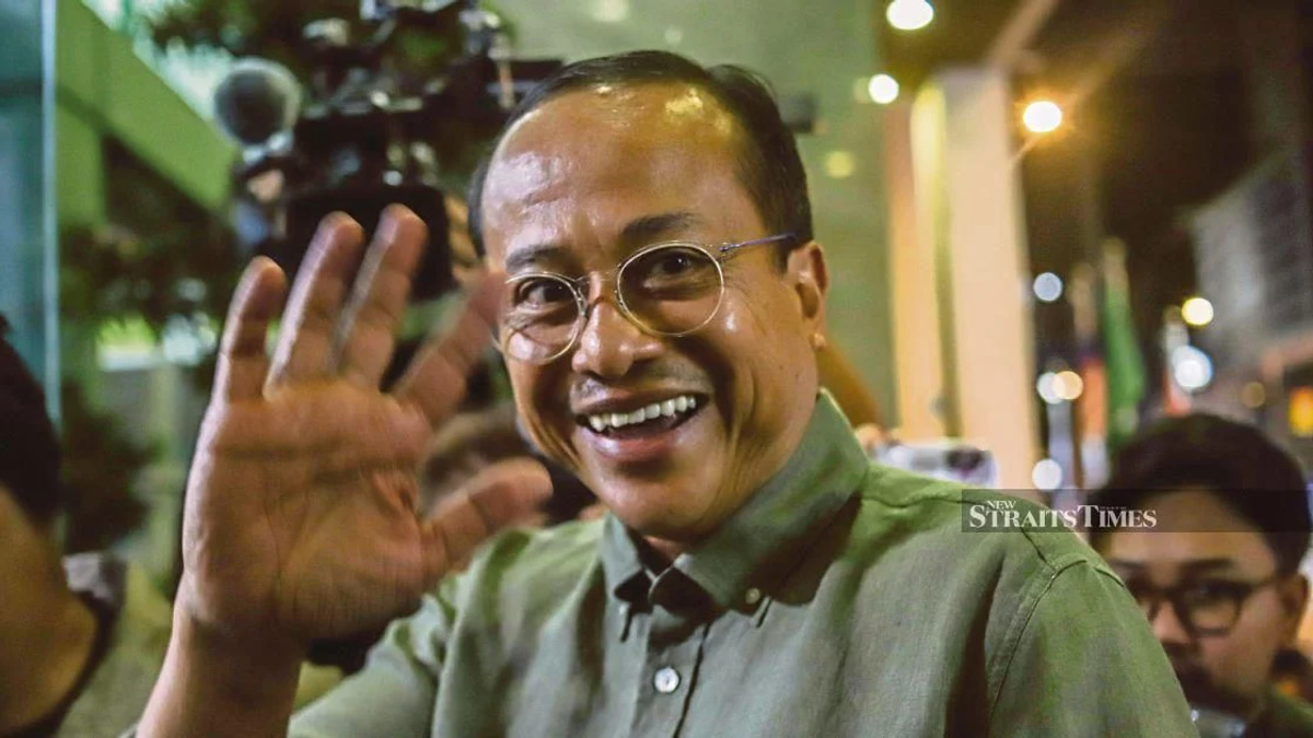 Hamzah Zainudin's Opposition Leader Role Awaits Formal Recognition from Perikatan Nasional