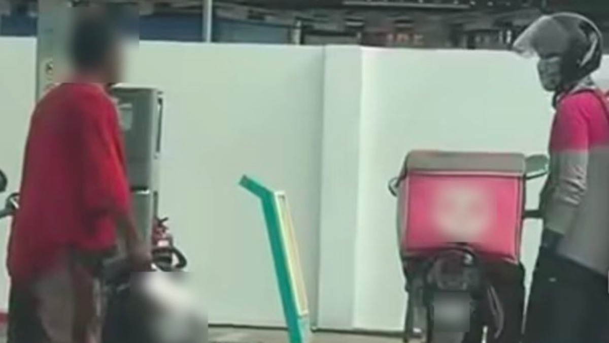 Man Arrested for Threatening P-Hailing Driver with Cleaver at Petrol Station