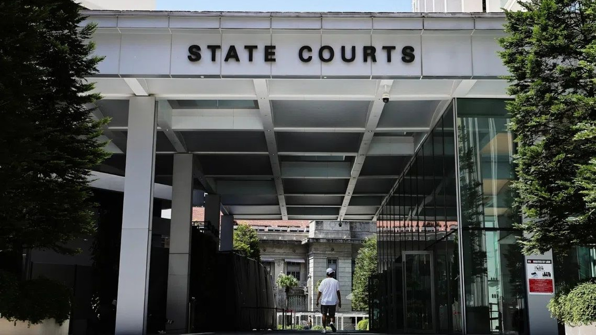 Singapore Zoo Bribery Scheme: Constructor Jailed for S$127,000 Corruption Plot