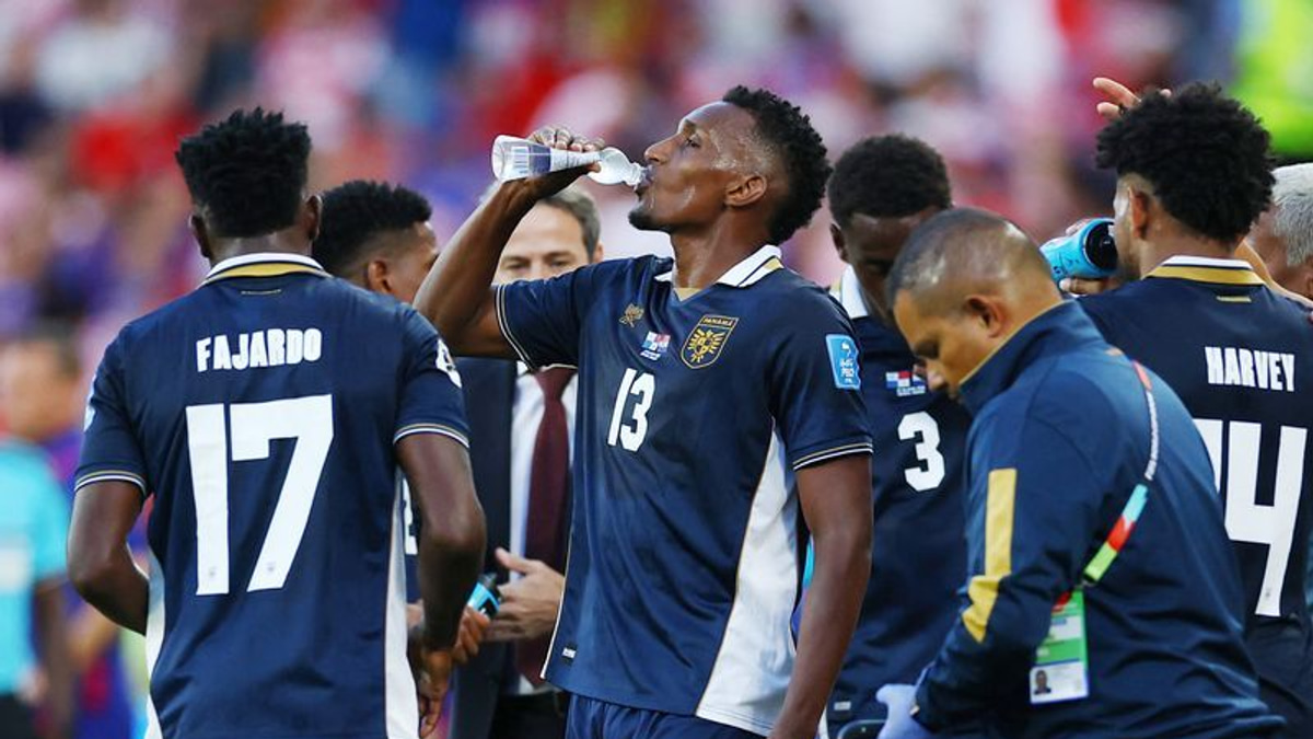 World Cup Hydration Breaks Are About Player Safety, Not Profits, Says FIFA Chief Infantino