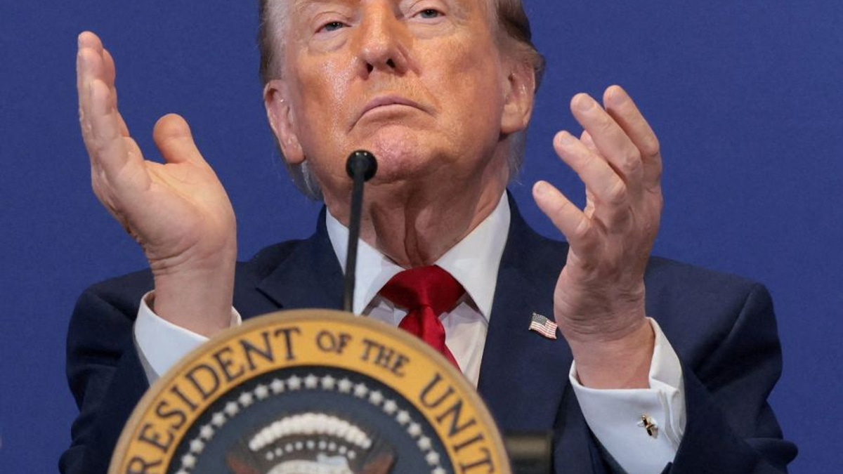US Tightens Visa Rules for Foreign Students and Journalists, Imposing Steep Limits on Chinese Media