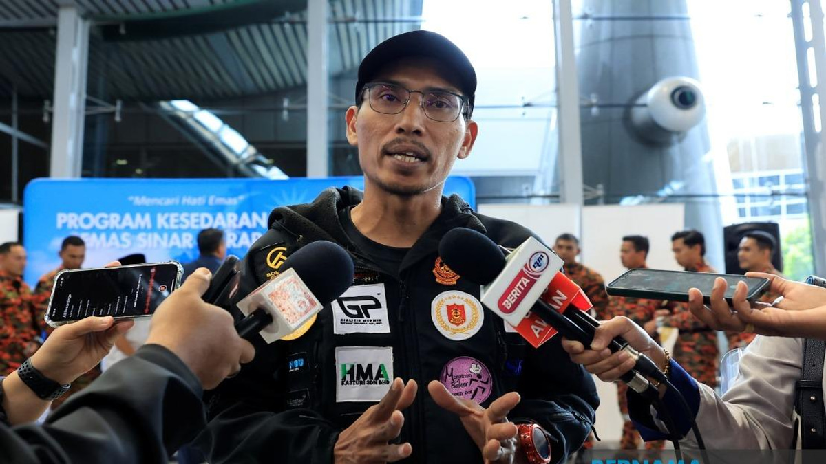 Family of Missing Malaysian Firefighter Maintains Hope as Search Continues in Nepal
