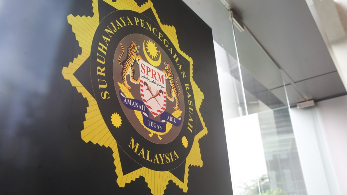 MACC Presses Former CFO Over RM370 Million Share Transaction as Tabung Haji Probe Deepens