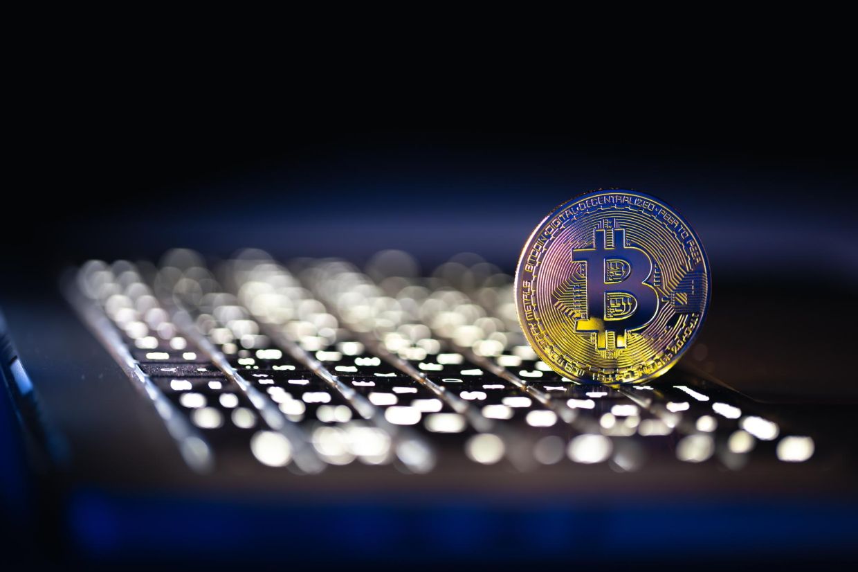 Critical flaw in Coldcard Bitcoin wallet exposes millions to theft in ongoing cyber attack