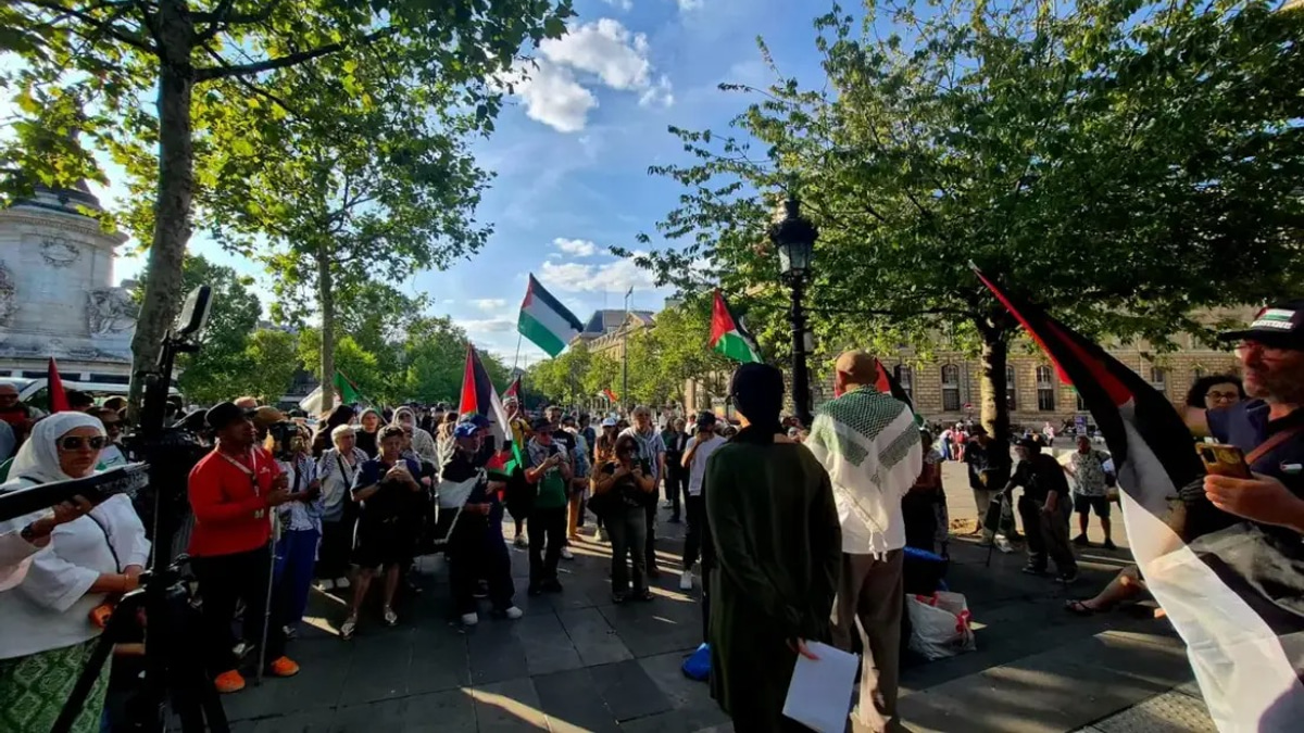 Grassroots Palestine Convoy Sets Off From France on Multi-Country Land Journey