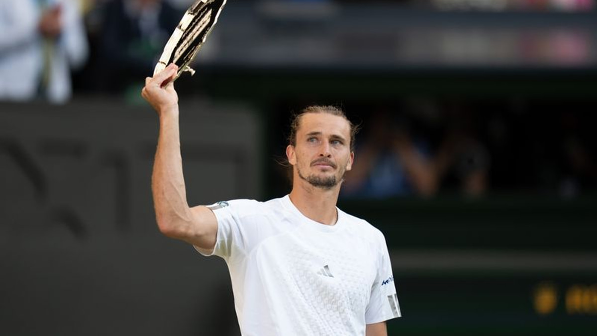 Zverev Eyes Top Spot With New Attacking Tennis as He Closes In on Sinner and Alcaraz