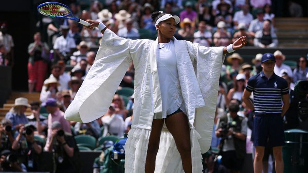 Osaka Powers Past Kasatkina to Reach Wimbledon Last 16, Blending Fashion with Fierce Tennis