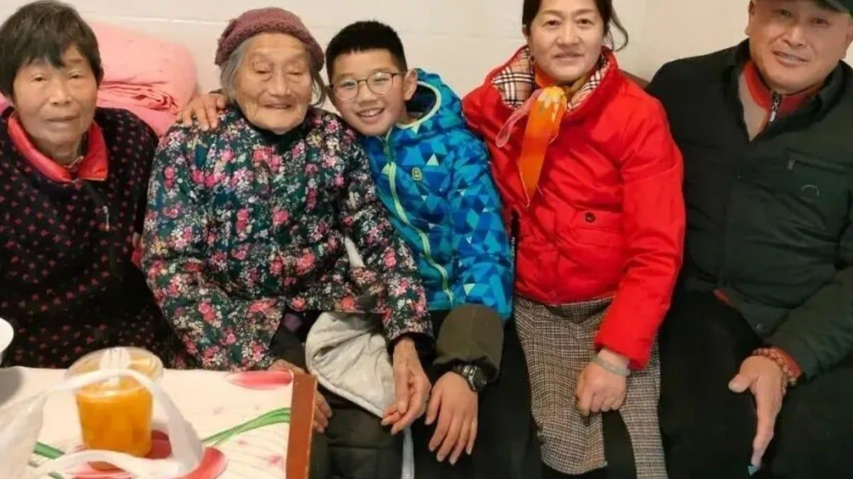 At 111, Chinese Grandmother Credits Housework and Kindness for Long Life