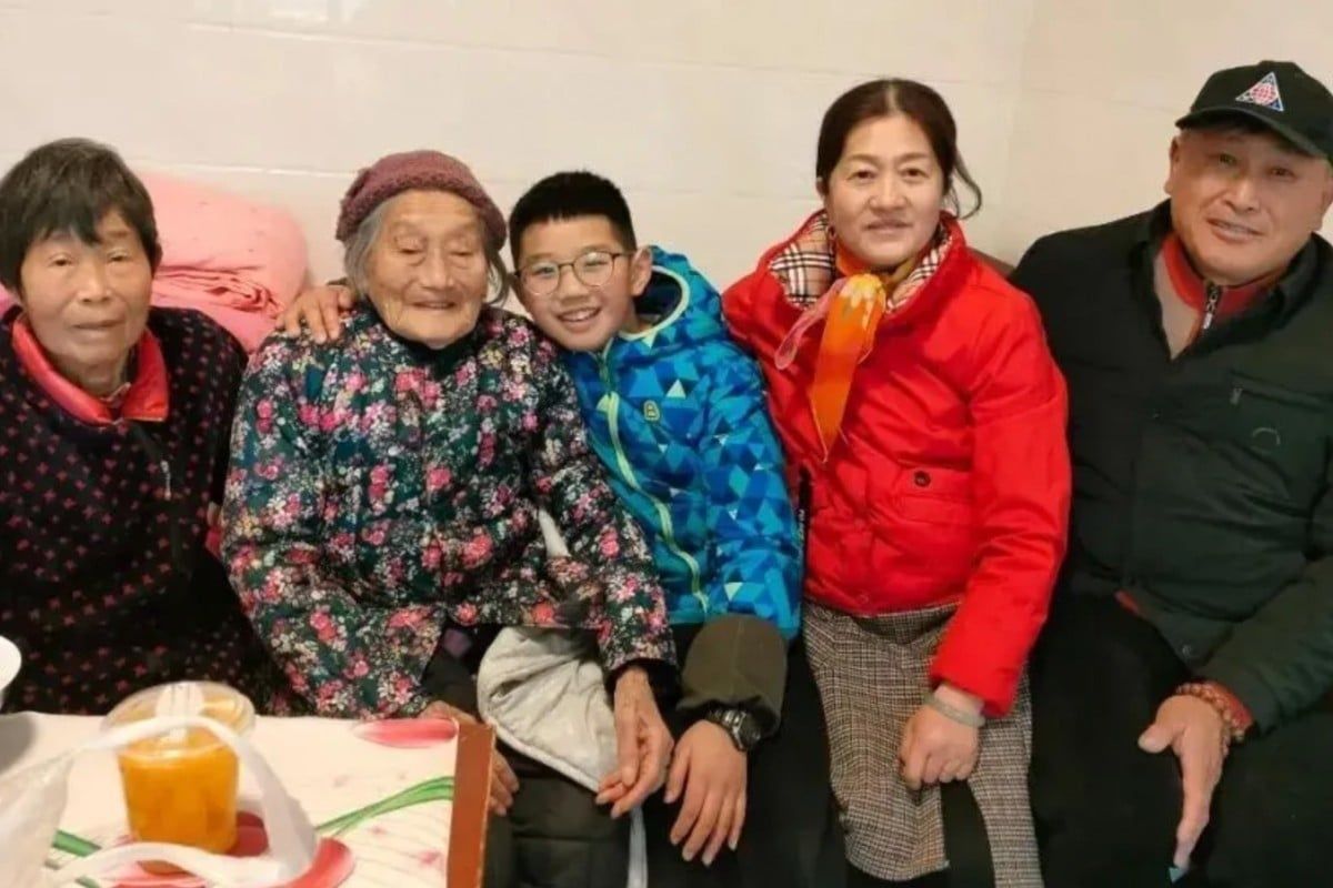 At 111, Chinese Grandmother Credits Housework and Kindness for Long Life