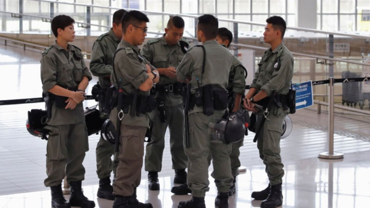 Malaysian teenager held at Hong Kong airport with 3kg cannabis