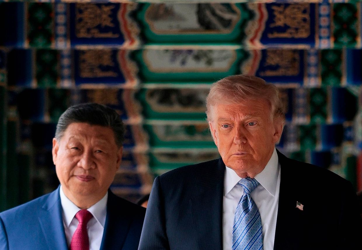 Trump's Contradictory Approach to China Deepens Ahead of Xi's September Visit