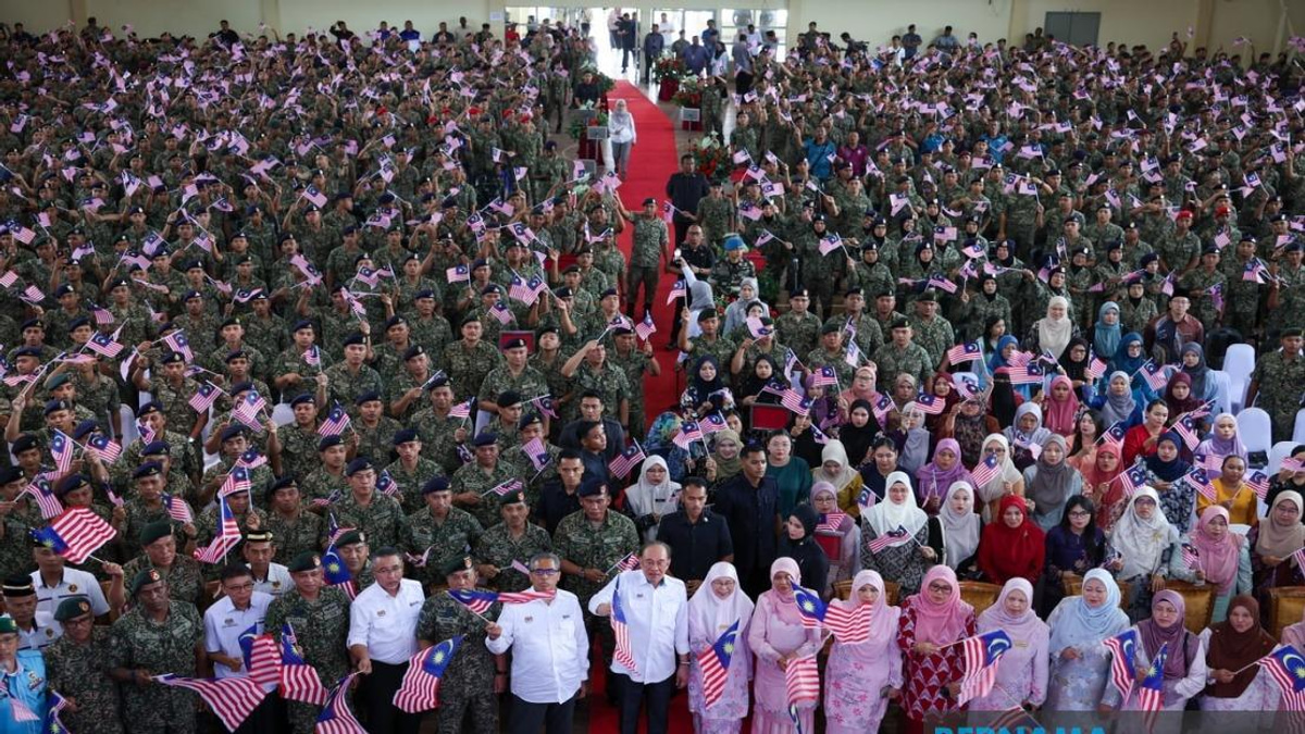 Anwar Defends Bumiputera Policies, Points to KL Malay Reserve Land Creation