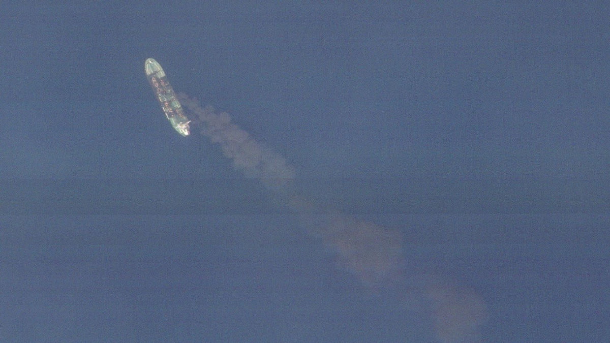 Saudi-Led Coalition Pledges Action to Safeguard Red Sea Shipping Against Houthi Restrictions