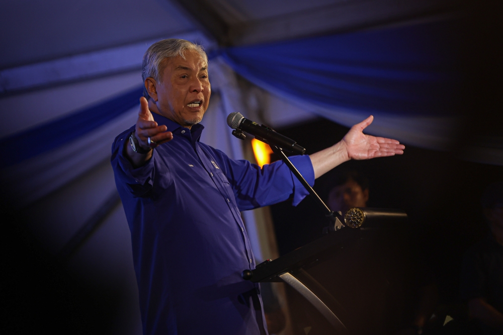 No Resignations Required, Zahid Says as PM Retains Full Control Over Cabinet Changes