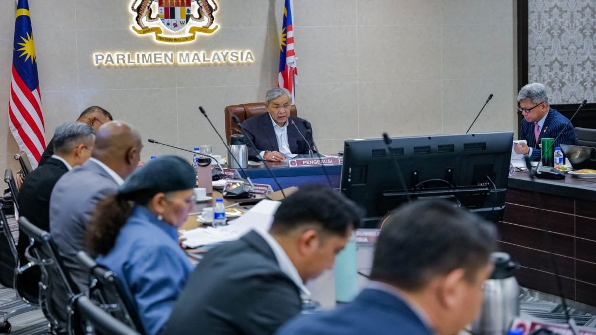 Malaysia Must Strike Balance Between Refugee Aid and Security, Says Ahmad Zahid