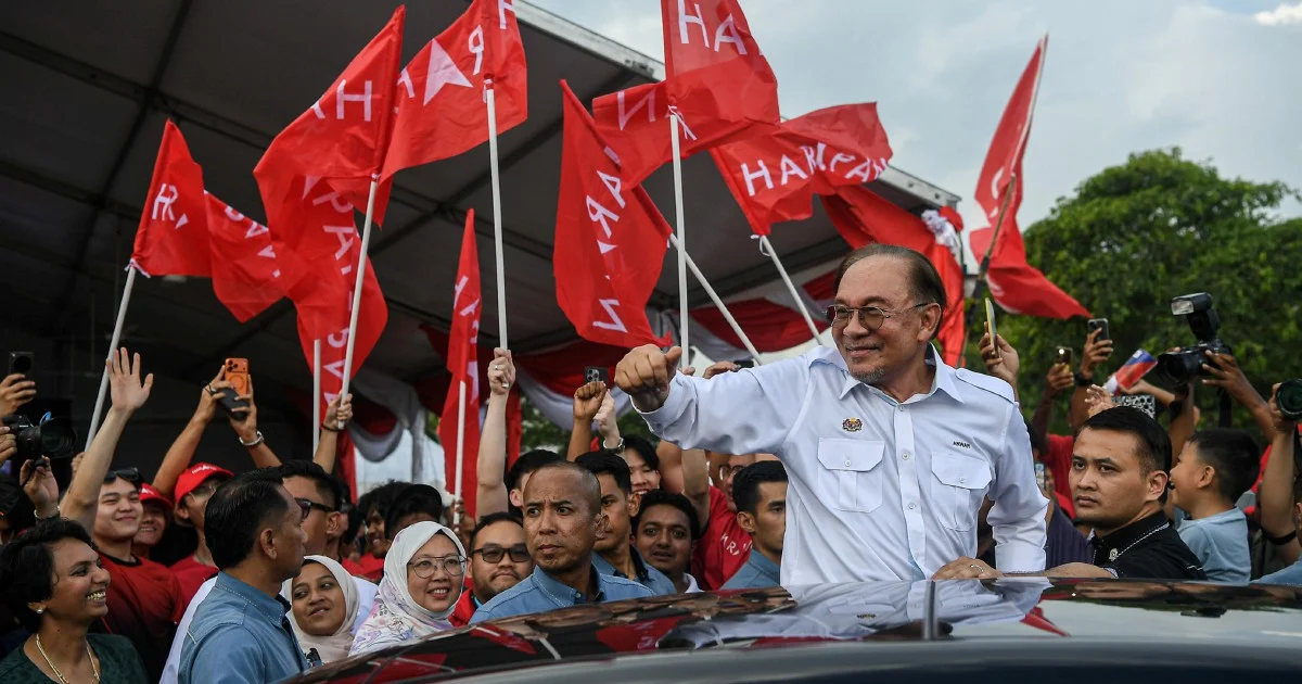 Anwar Urges Coalition Partners to Respect Electoral Outcomes and Stop Undermining DAP