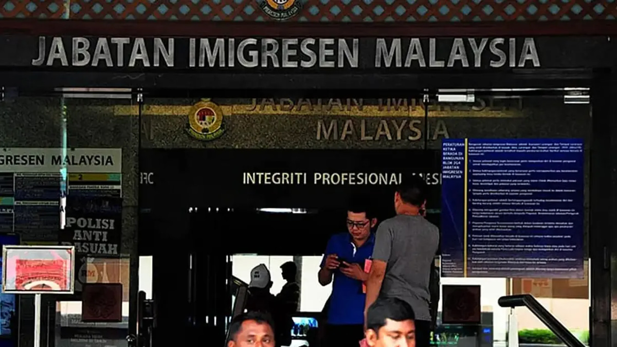 Immigration DG Claims Officials Identified Immediately in MyIMMs System Breach