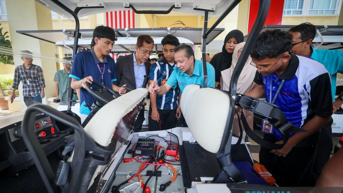Kelantan Polytechnic Pioneers Solar-Powered Buggy Cars in Regional Push for Green Energy