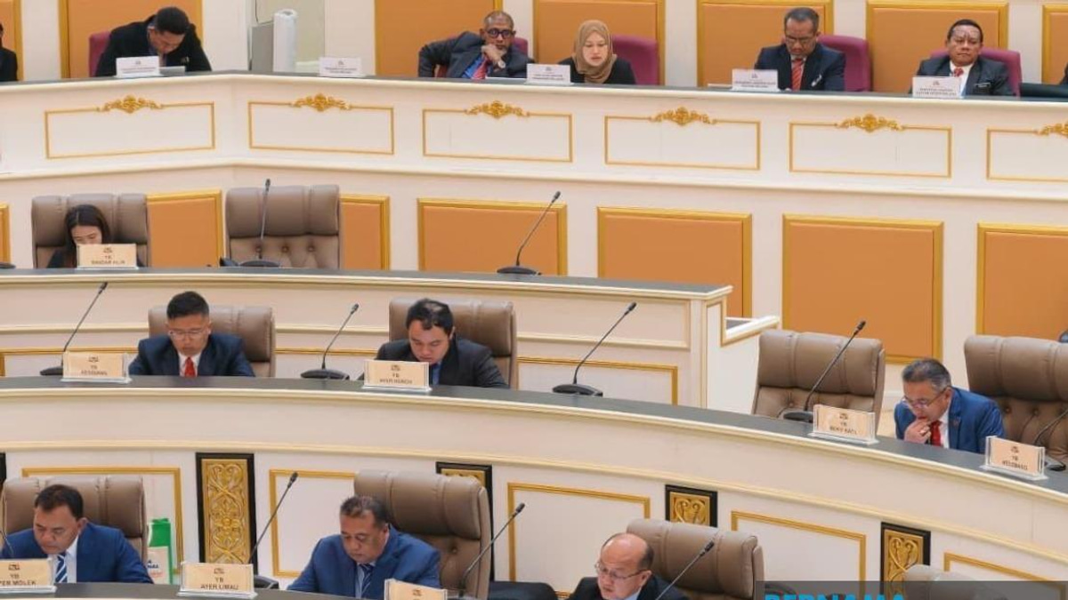Four DAP Assemblymen Move to Opposition Bench in Melaka Assembly Walkout