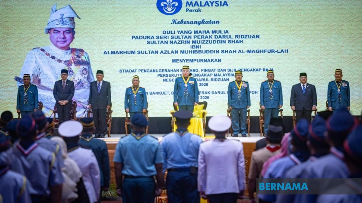 Sultan Nazrin Presides Over Perak Scouts' Awards Ceremony as Movement Eyes Centenary