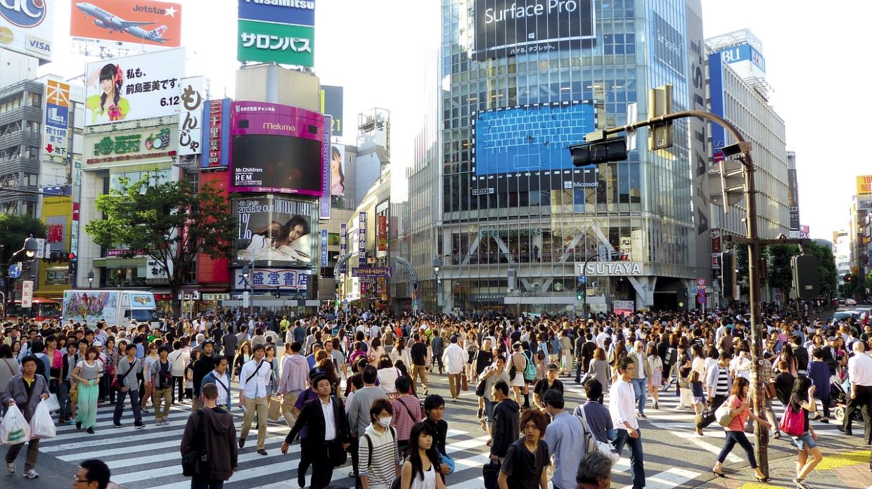 Japanese Payment Processor Collapse Threatens Banks and Small Businesses Across Region